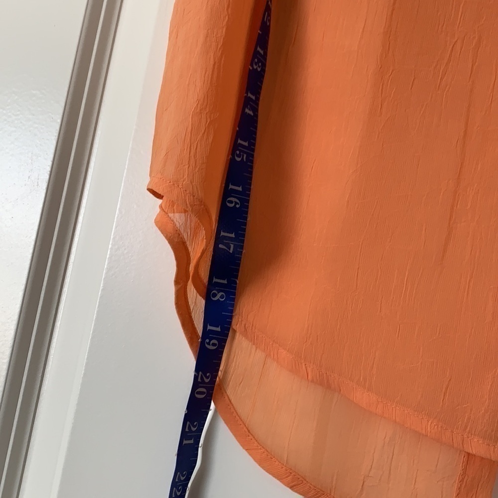 Sac’e open back sheer top w/ single button - Picture 8 of 8